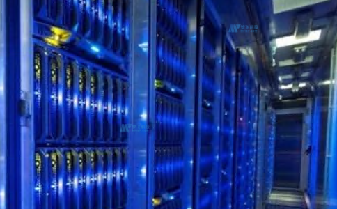 在服務(wù)器成本優(yōu)化中，哪些是最大的開支來源？如何有效控制這些成本？