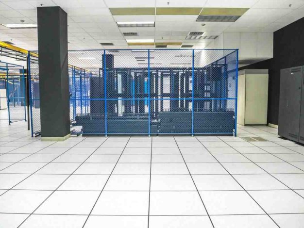 怎樣遠(yuǎn)程連接香港服務(wù)器并進(jìn)行操作